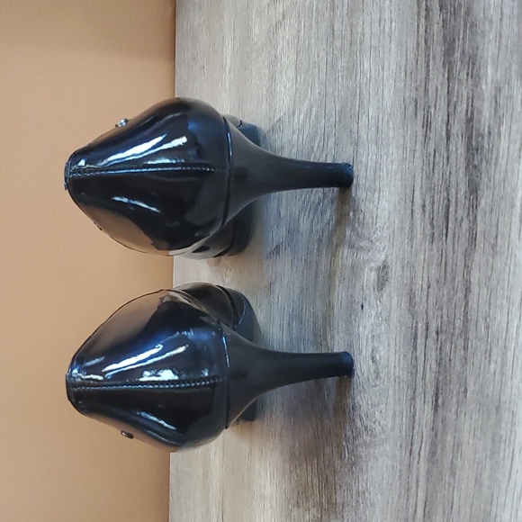 Etienne Aigner Heels - Picture 4 of 10